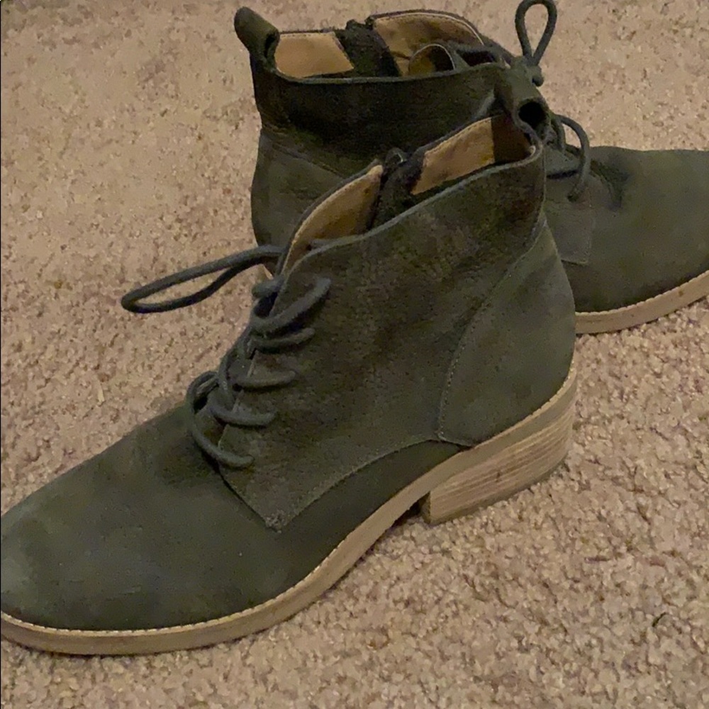 Lucky brand boots